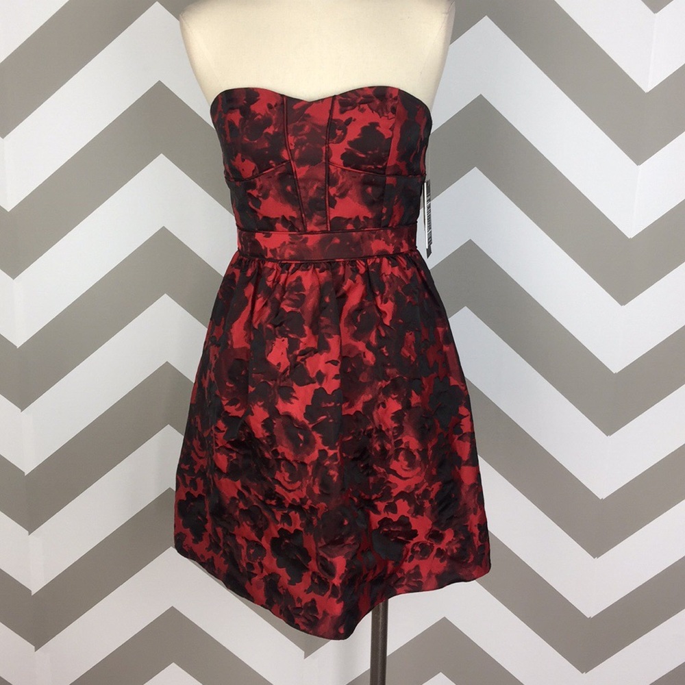 AQUA Red Strapless Floral Print Flare Dress 0